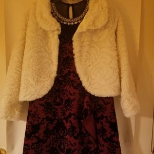 Girl dress with  cape